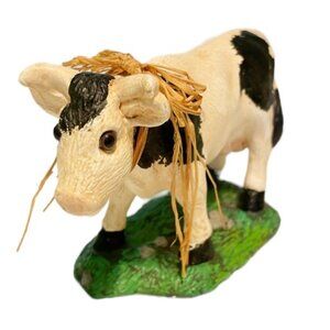 Vintage 1992 cottagecore painted cow figurine